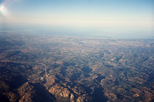 I-15, Mountains, Ocean.jpg (34843 bytes)