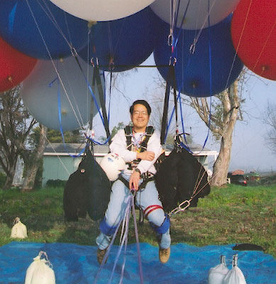 email me.jpg (48219 bytes)